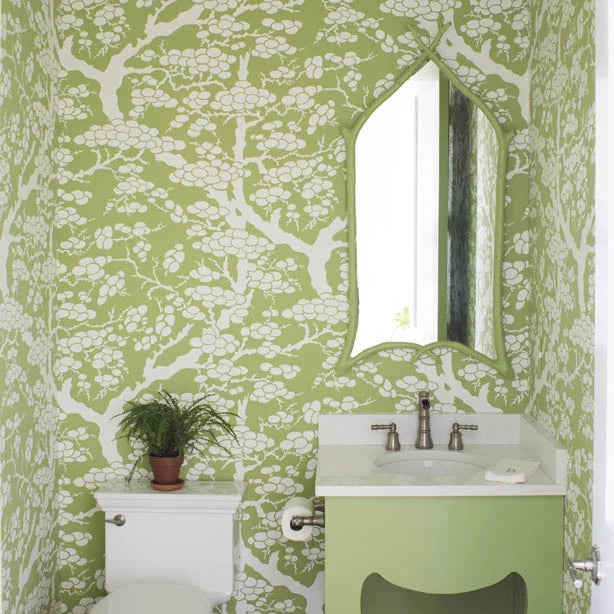 Caption: Design: Meg Braff Designs,
Colorway: White on Pear