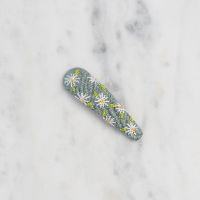 Tiny Daisies on French Blue