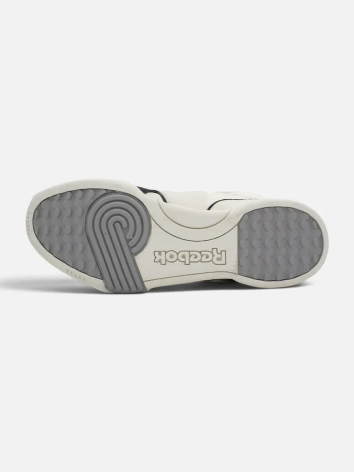 Zapatillas Reebok Workout Pro Mid Tiza